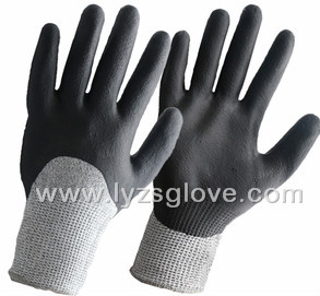 NC-06 Cut resistant gloves